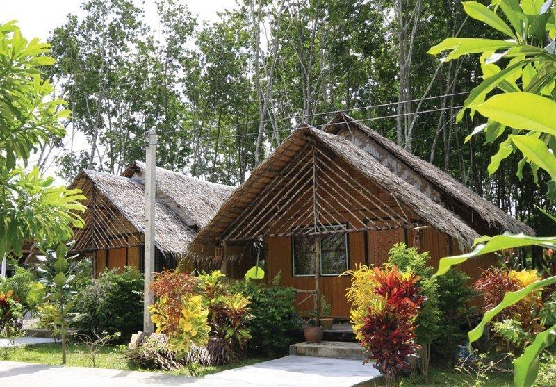 รีสอร์ท อ่าวนาง บ้านสวน 3*